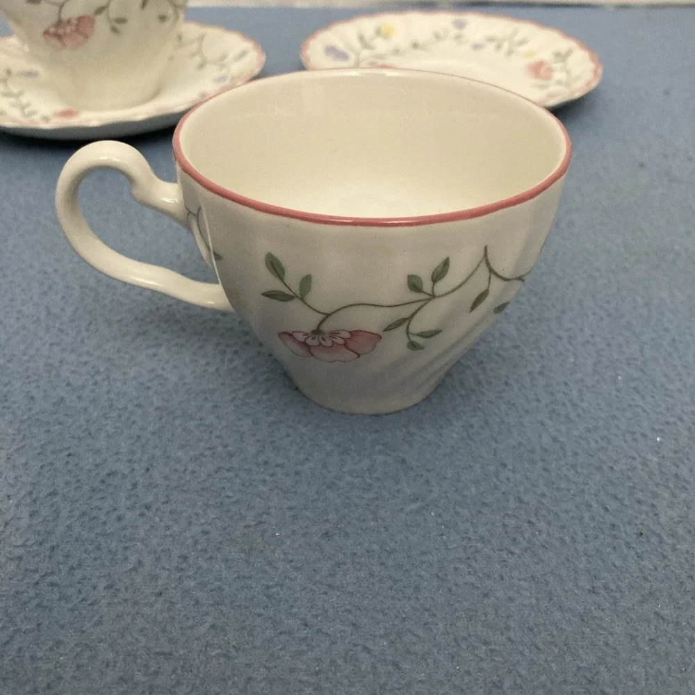 Johnson Brothers England Summer Chintz Tea Cups‎ & Saucers - Set of 2
